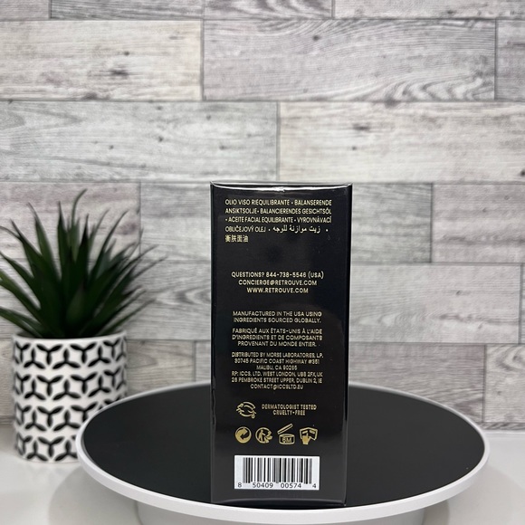 SOLD BNIB & Sealed Retrouvé Balancing Facial Oil ➕Samples RV $190 - Picture 4 of 15